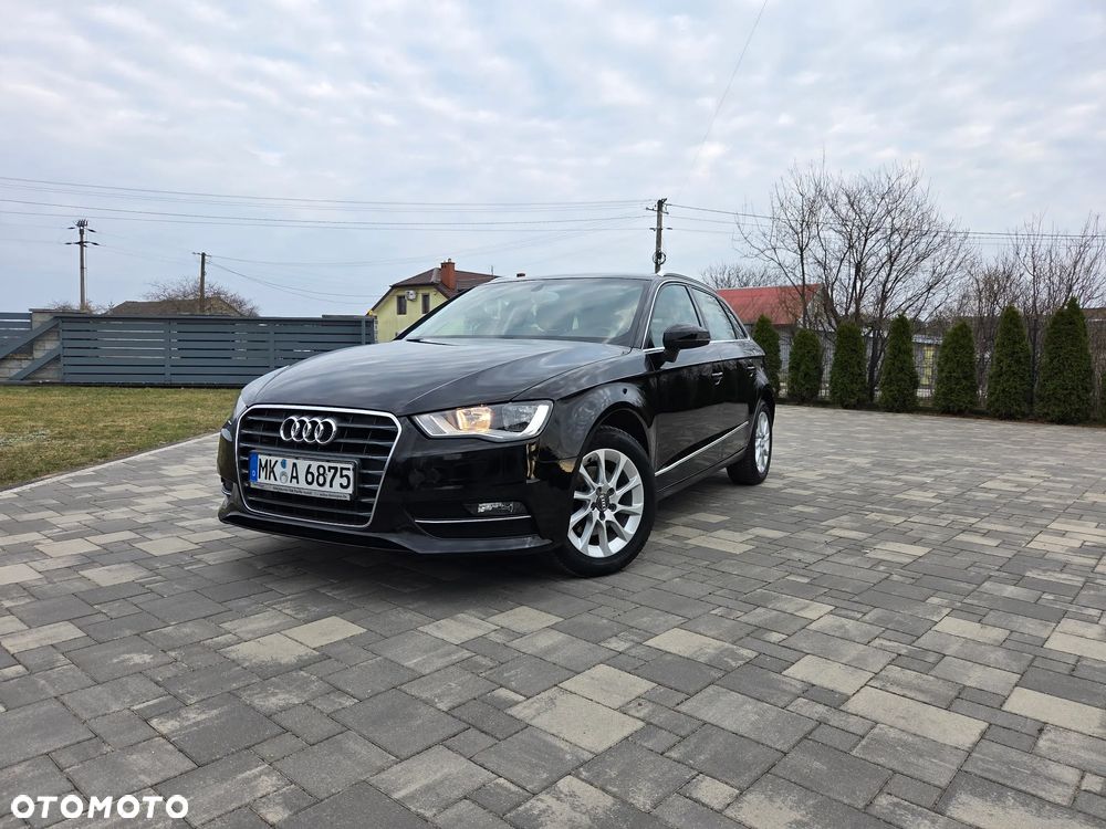 Audi A3 Sportback 1.2 TFSI Attraction - 3