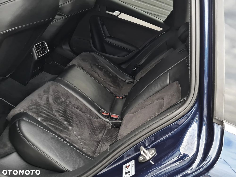 Audi A4 Avant 2.0 TDI DPF S line Sportpaket - 15