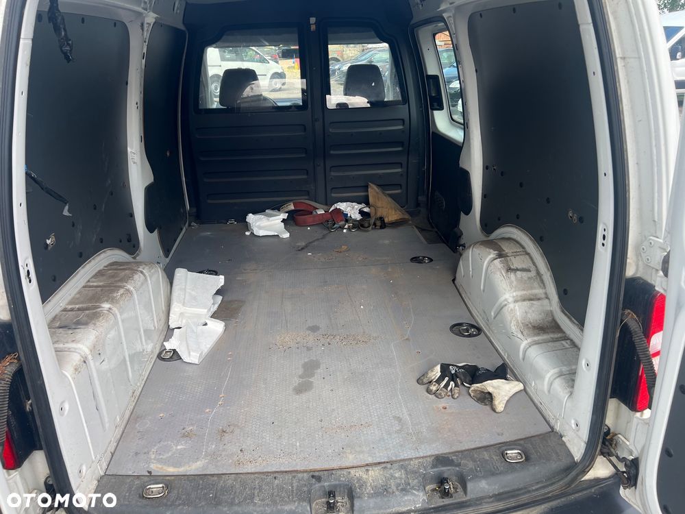 Volkswagen Caddy - 16