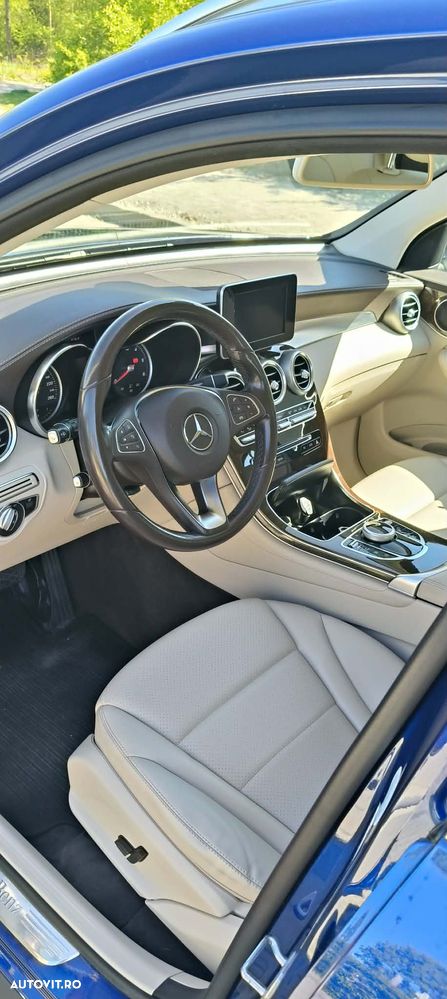 Mercedes-Benz GLC 220 d 4MATIC 9G-TRONIC - 6