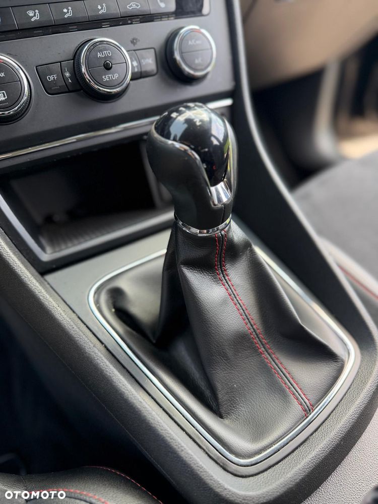 Seat Leon 2.0 TDI DPF Start&Stop FR - 27