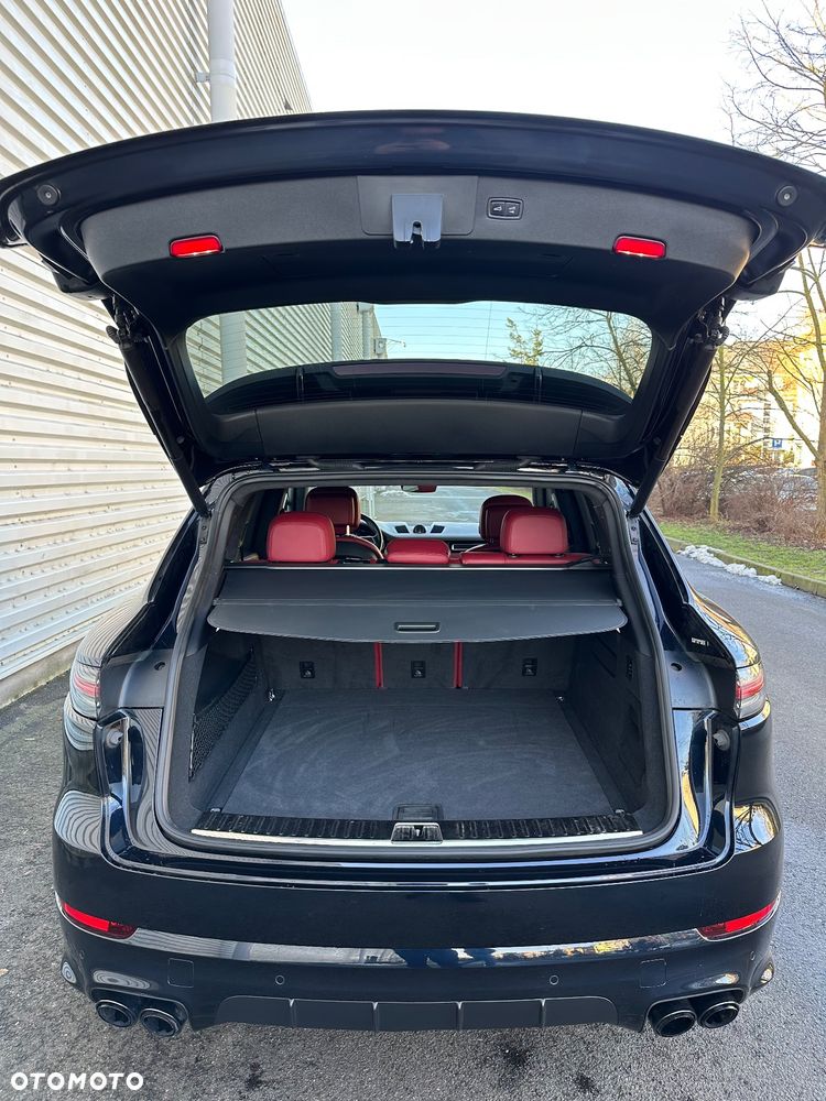 Porsche Cayenne GTS Tiptronic S - 22