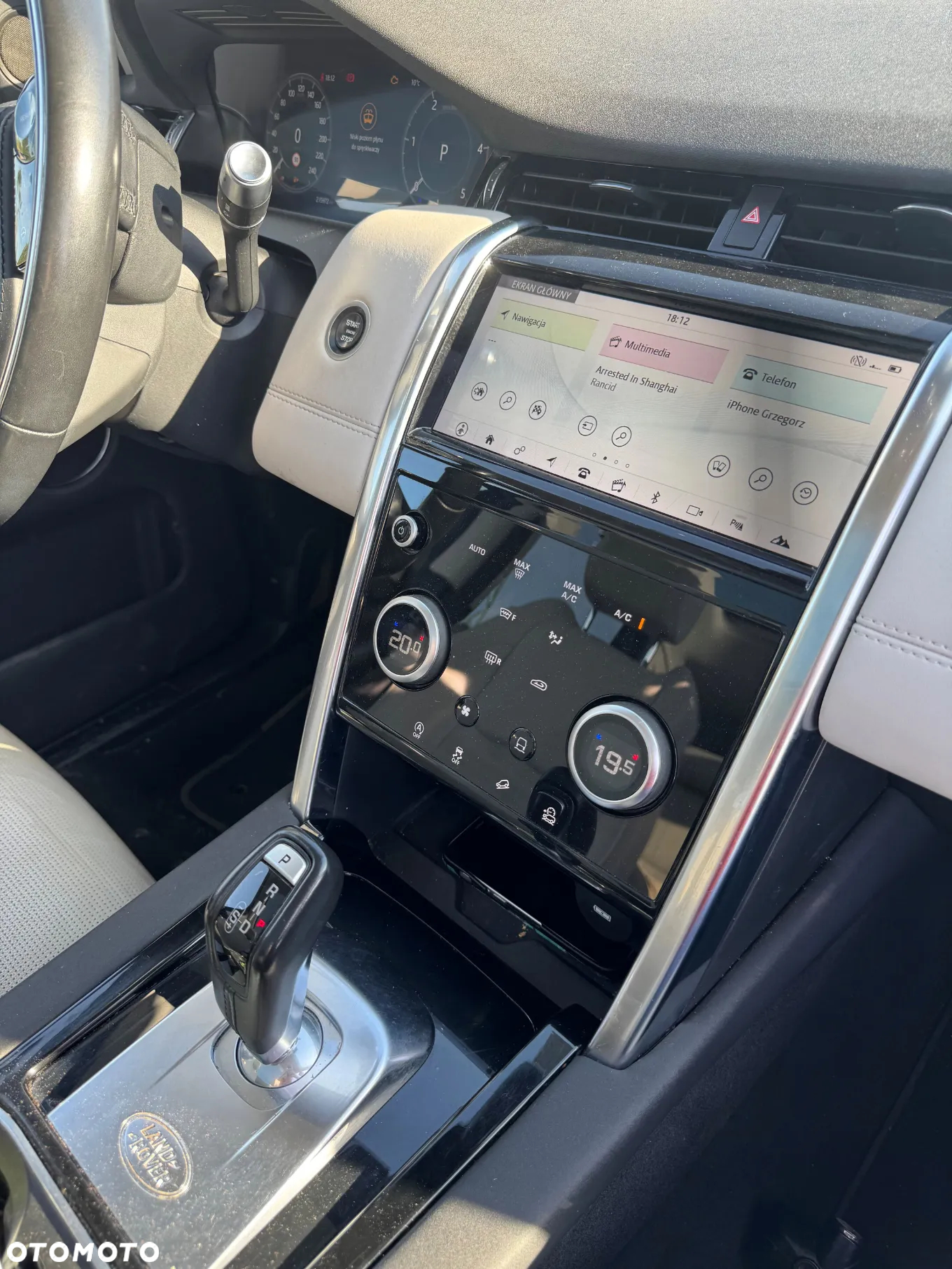 Land Rover Discovery Sport 2.0 D180 SE - 4