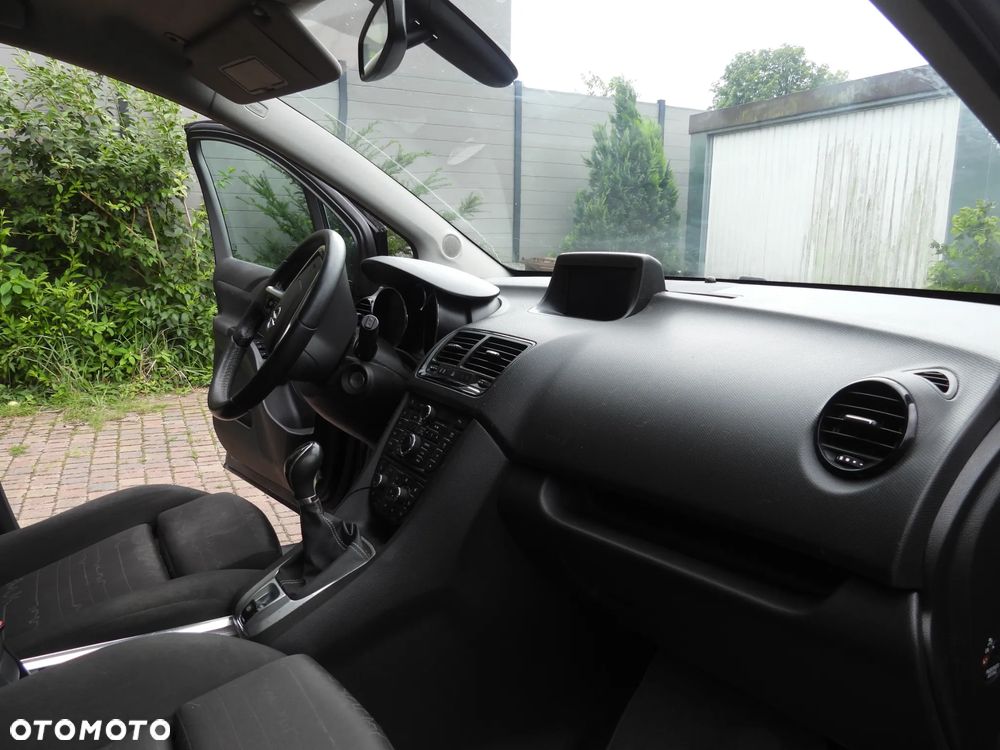 Opel Meriva - 9