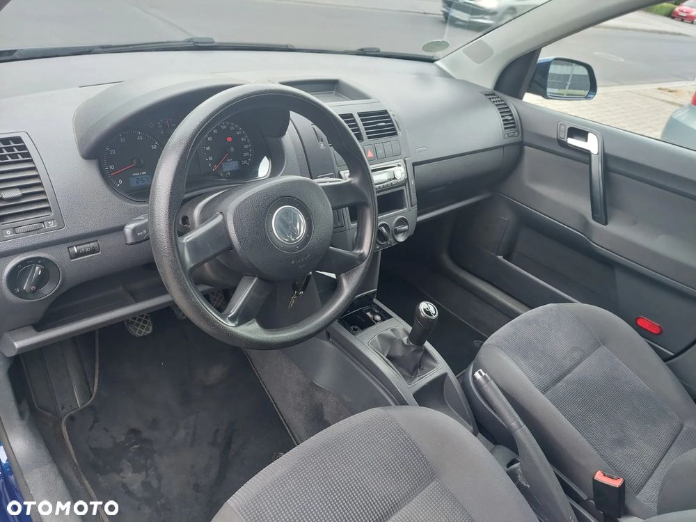 Volkswagen Polo 1.4 - 5