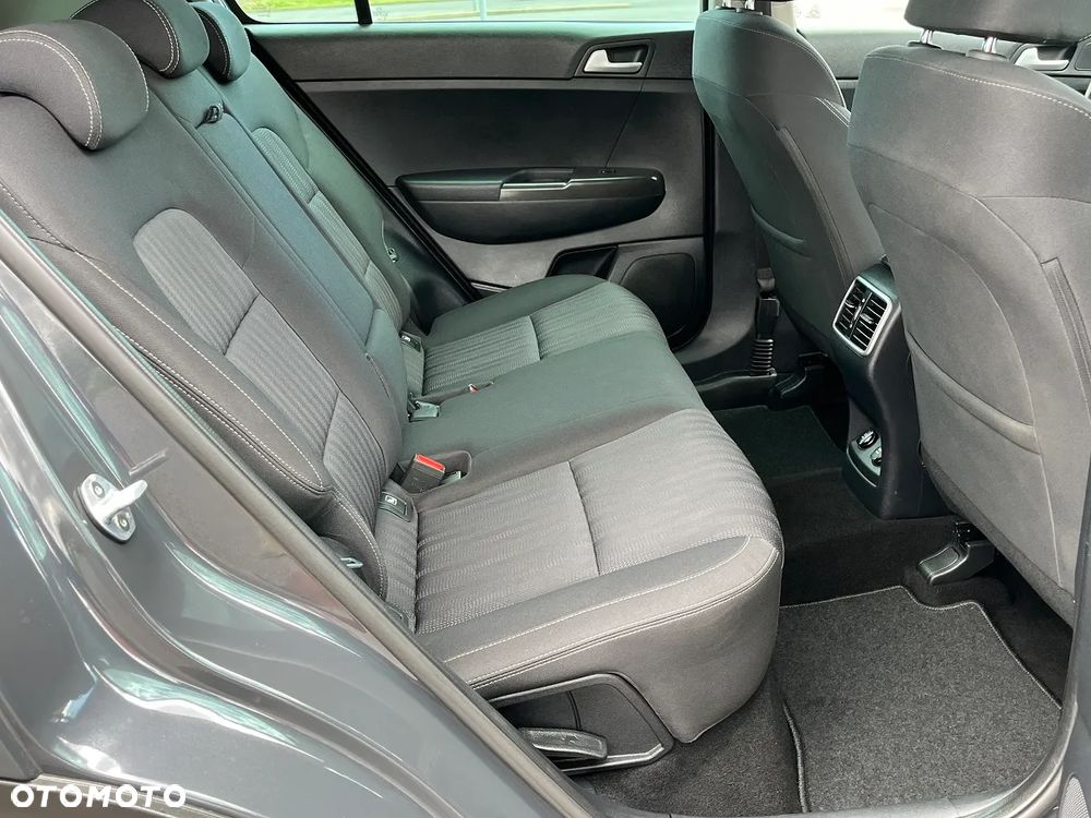 Kia Sportage 1.6 T-GDI 2WD Black Edition - 17