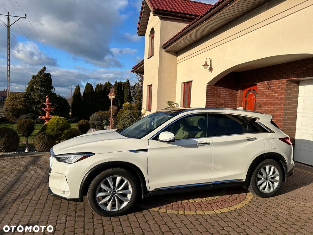 Infiniti QX30 2.0t DCT AWD Premium - 10