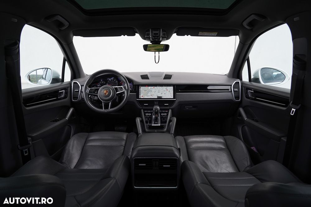 Porsche Cayenne Coupe Standard - 5