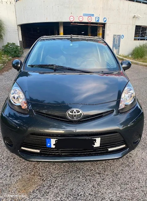 Toyota Aygo 1.0 - 4