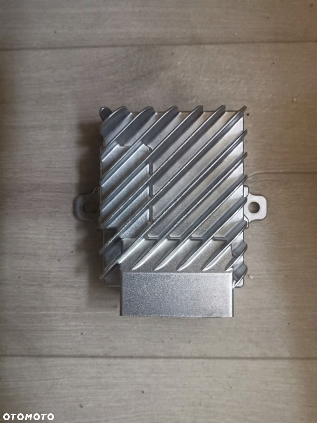 Wzmacniacz BMW Harman Becker 5A081C9 - 1