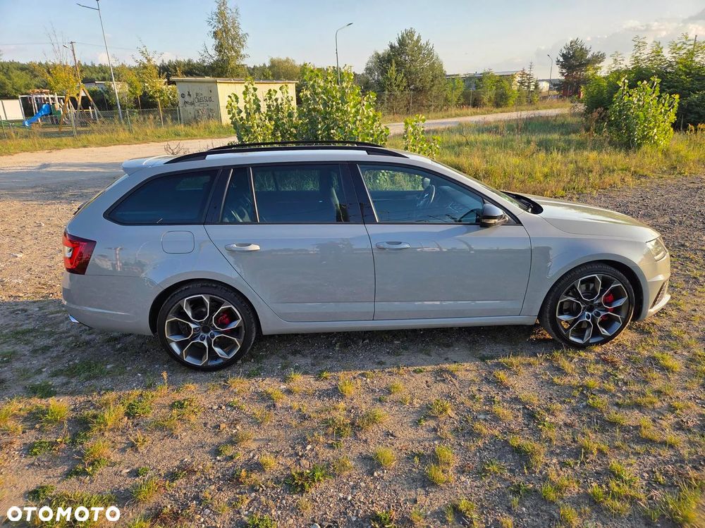 Skoda Octavia 2.0 TSI RS 230 - 6