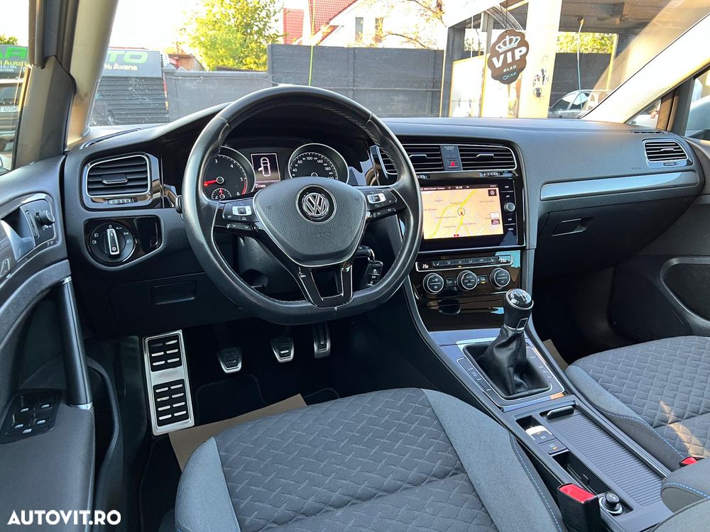 Volkswagen Golf 1.6 TDI (BlueMotion Technology) Comfortline - 18