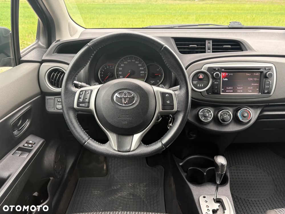 Toyota Yaris - 3