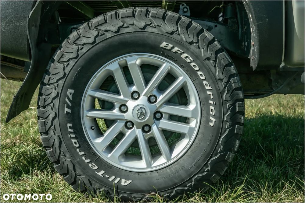 Toyota Hilux 3.0 D-4D SR5 - 7