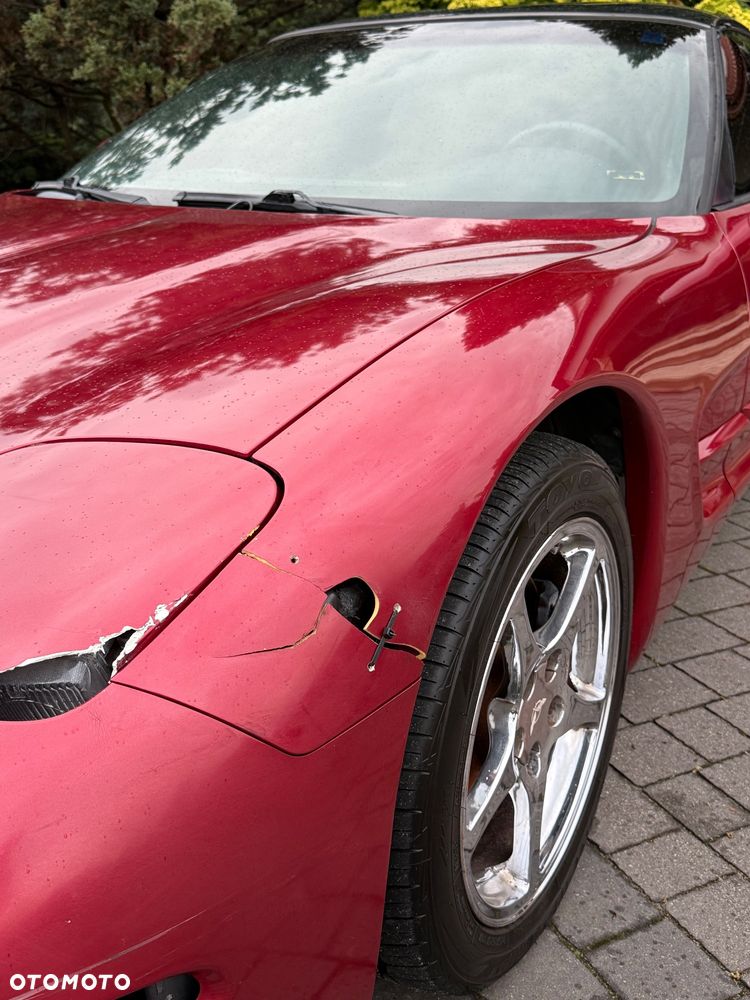 Chevrolet Corvette - 20