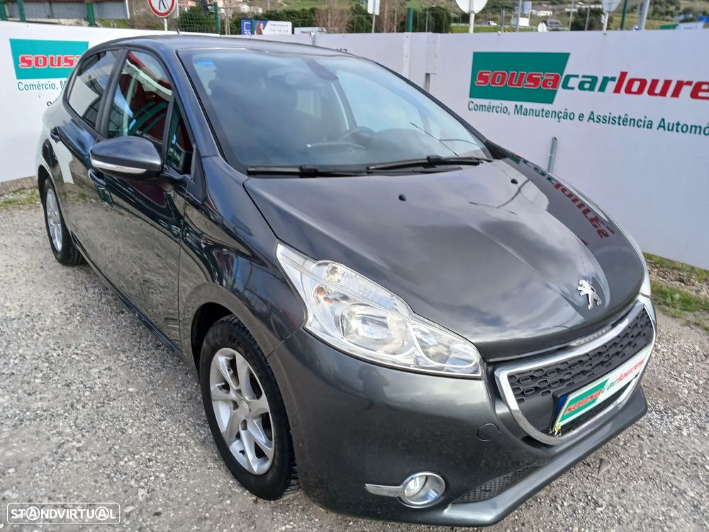 Peugeot 208 1.2 PureTech Active - 4