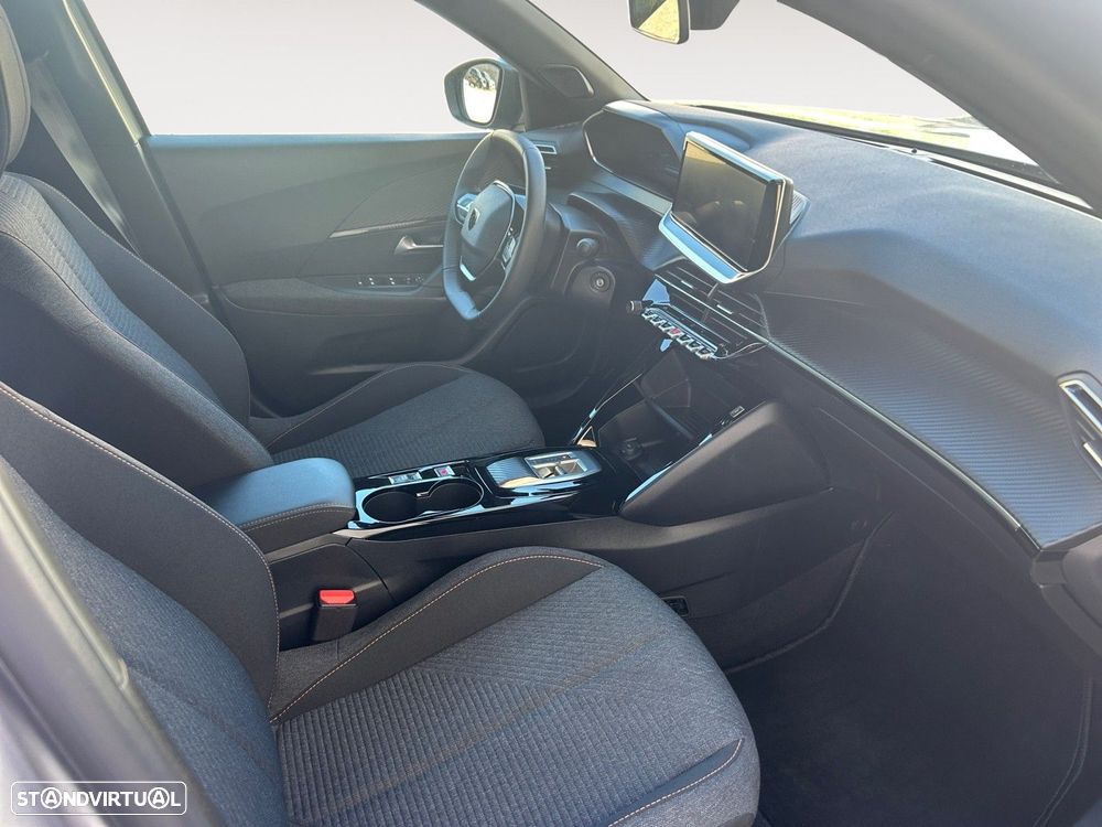 Peugeot e-2008 54 kWh Style - 15