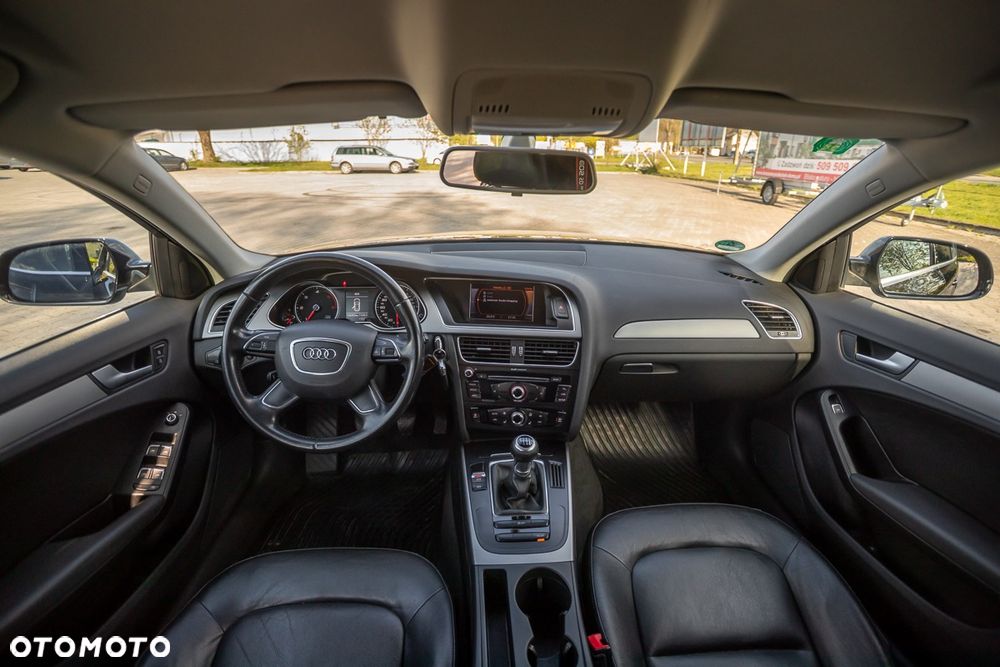 Audi A4 Avant 2.0 TDI DPF Attraction - 28