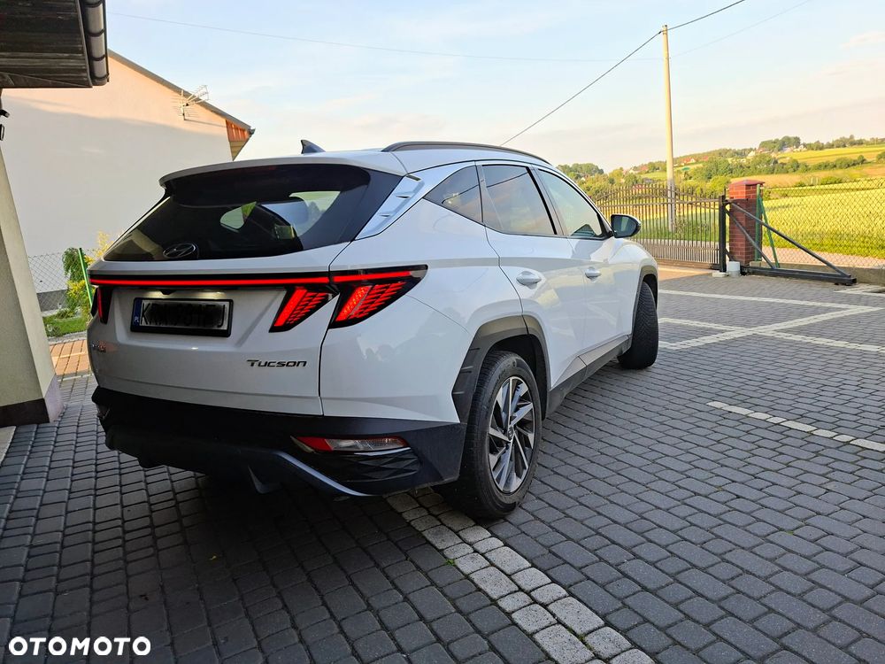Hyundai Tucson - 2