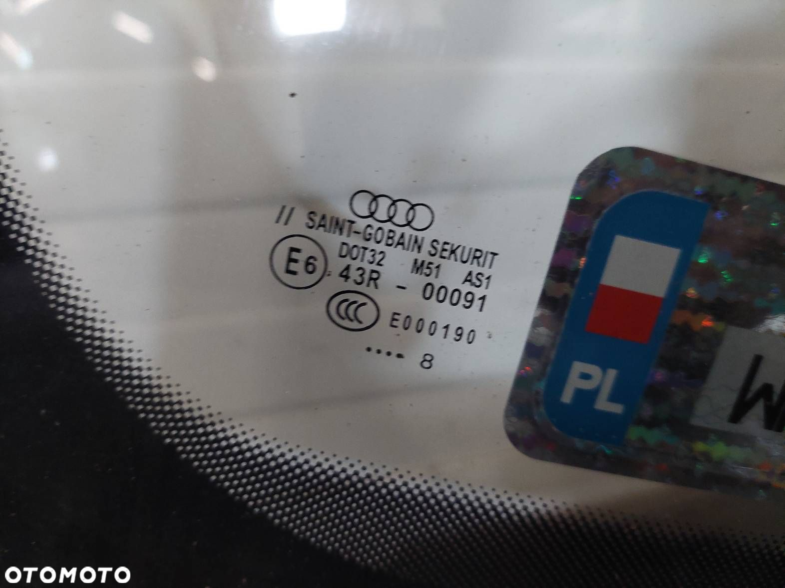 SZYBA CZOŁOWA PRZEDNIA AUDI A4 B6 MAZOWSZE - 3