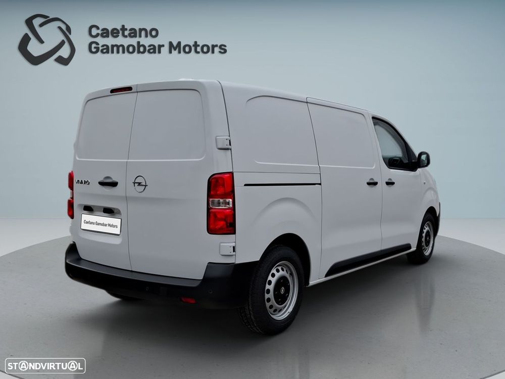 Opel Vivaro - 8