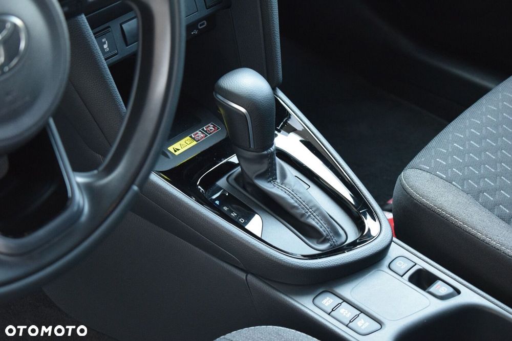 Toyota Yaris Cross Hybrid 1.5 Style - 17