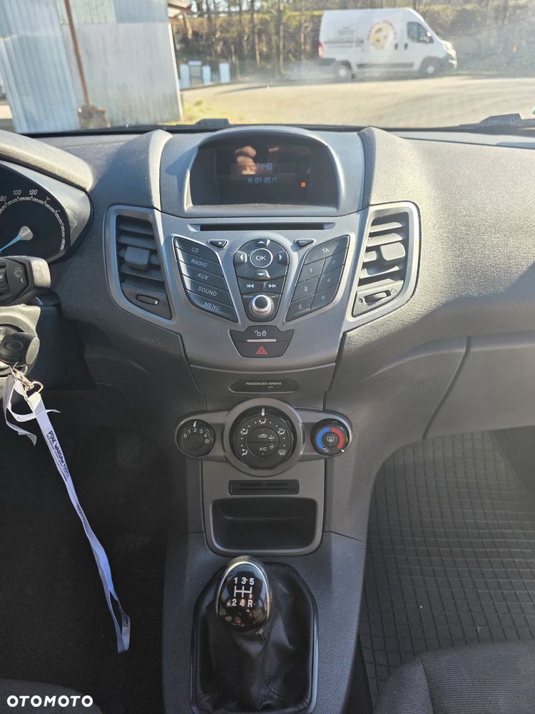Ford Fiesta 1.5 TDCi Trend - 25