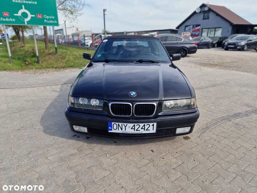 BMW Seria 3 328i - 4