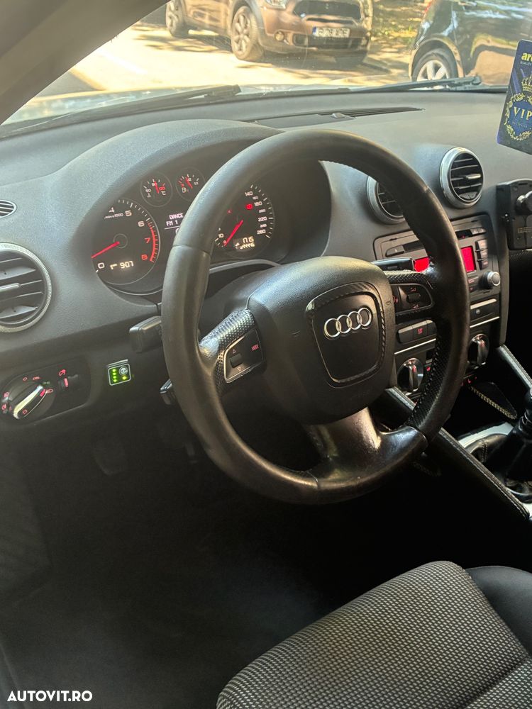 Audi A3 1.6 MPI Ambition - 6
