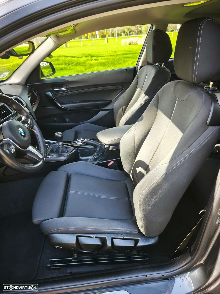 BMW 218 d Sport Line - 5