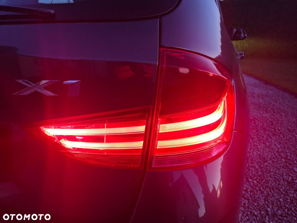 BMW X1 xDrive18d Sport Line - 36
