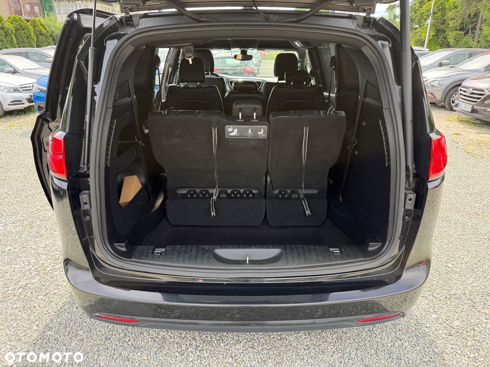 Chrysler Pacifica - 35