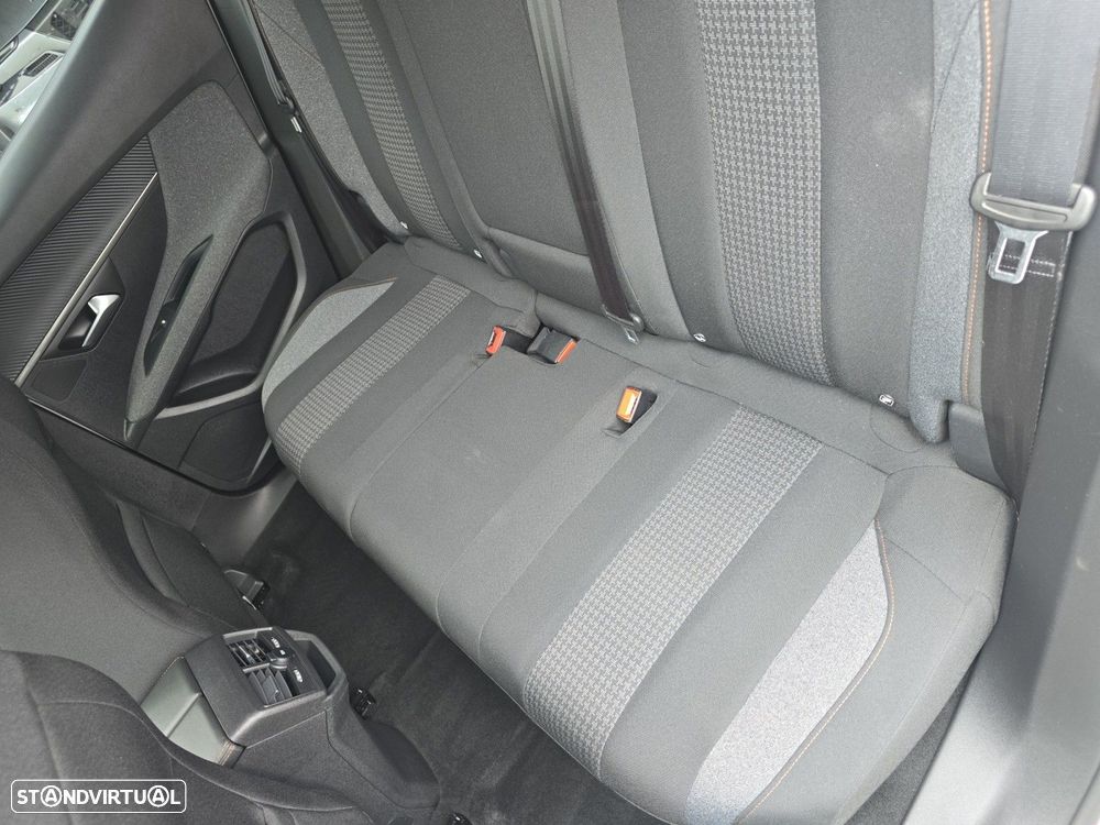 Peugeot 3008 1.5 BlueHDi Style — fotografia 13