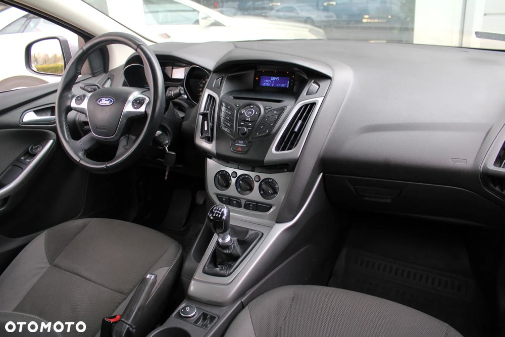 Ford Focus 1.6 TDCi Edition - 10