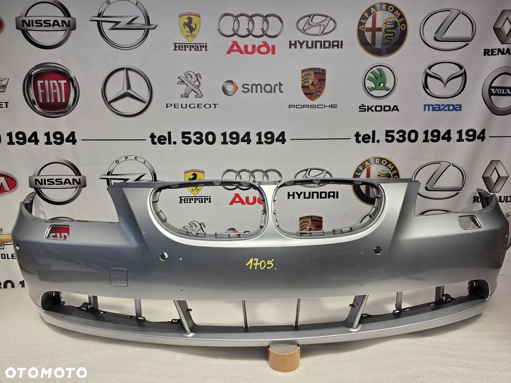 BMW E60 / E61 03-06 ZDERZAK PRZEDNI PRZÓD NA SPRYSKI + 4xPDC , NR 5111703369 / 703369 , NR AUKCJI NZ1705 - 1