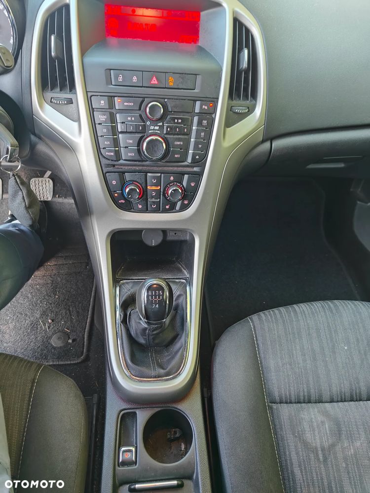 Opel Astra 1.3 CDTI DPF 150 Jahre - 12