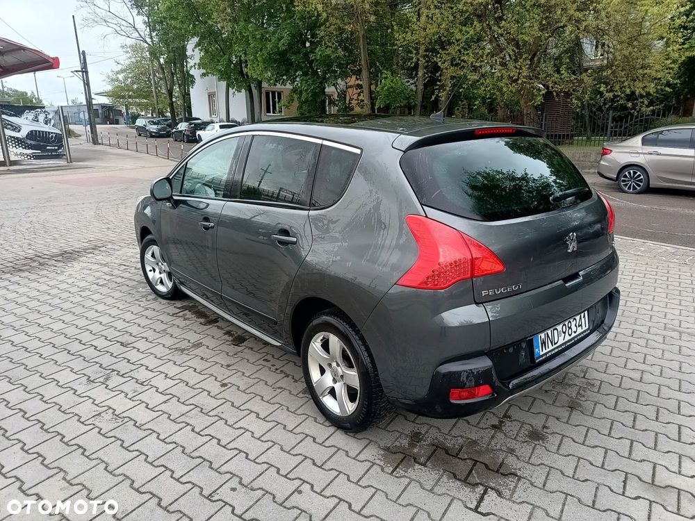 Peugeot 3008 2.0 HDi Premium+ - 2