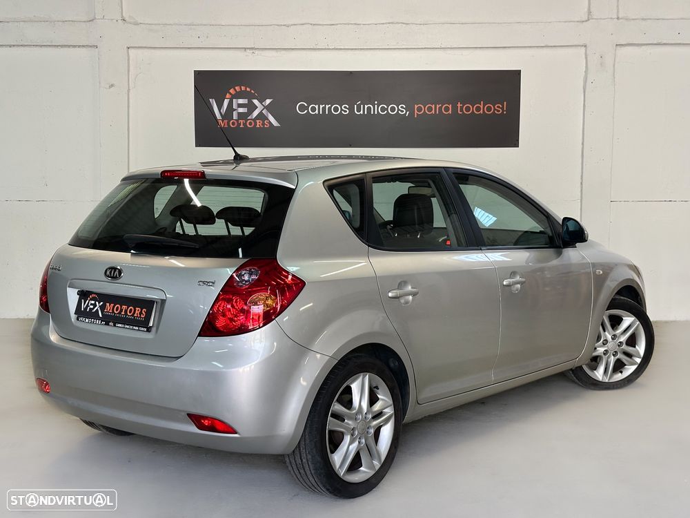 Kia Ceed 1.6 CRDi EX - 2