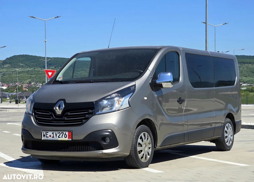 Renault Trafic - 2