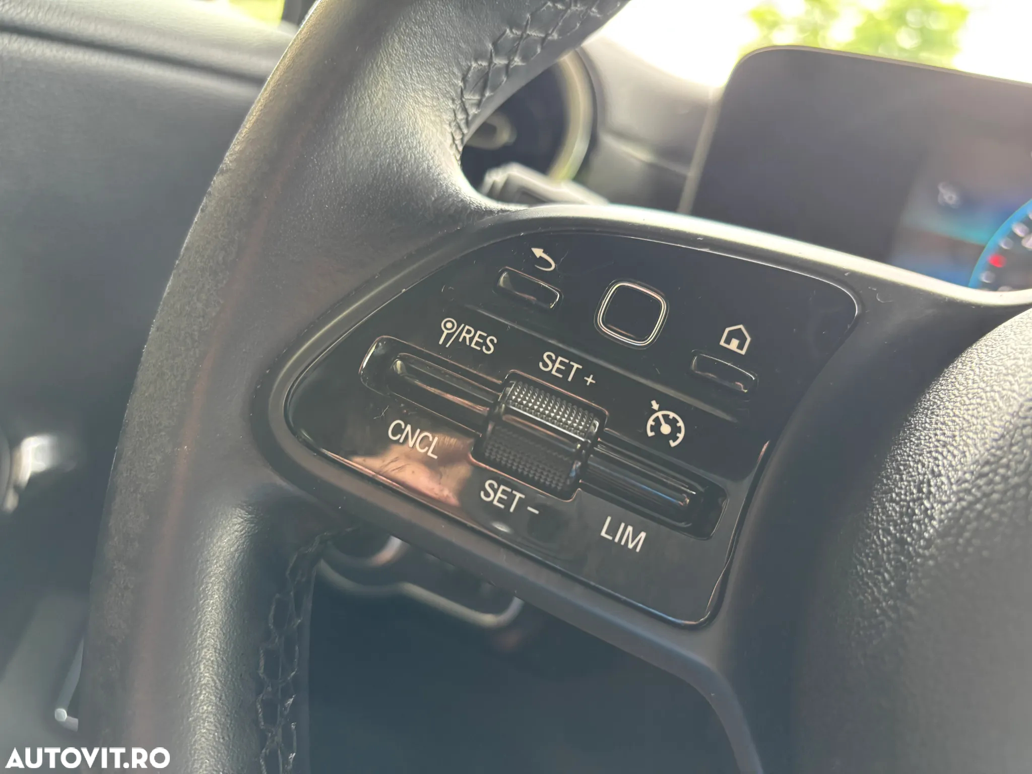 Mercedes-Benz A 180 d 7G-DCT - 26