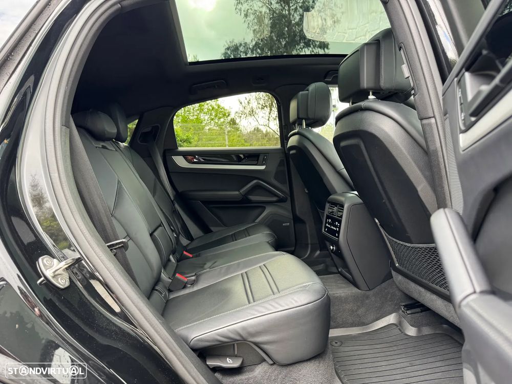 Porsche Cayenne Coupé S E-Hybrid - 45