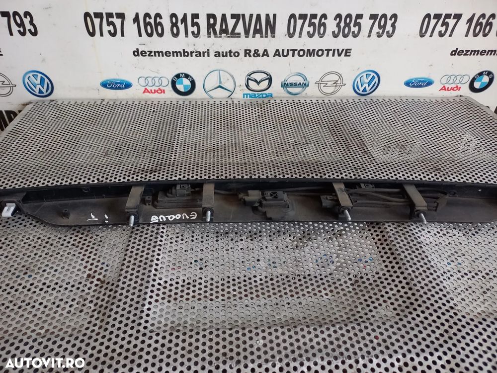 Ornament Lampa Numar Buton Deschidere Haion Hayon Range Rover Evoque An 2012-2013-2014-2015-2016-20 - 2