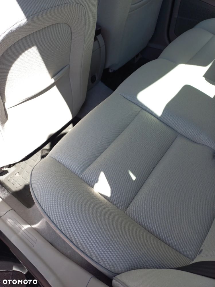 Volvo S40 2.0 - 7
