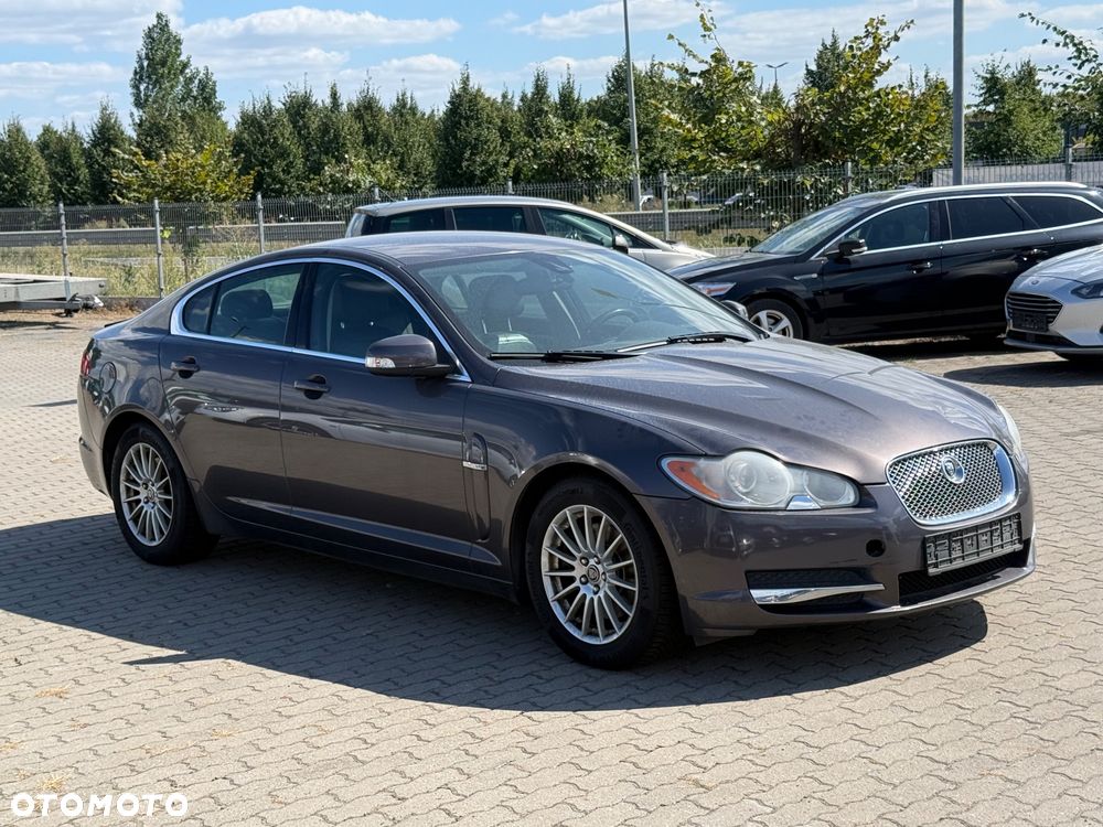 Jaguar XF - 1