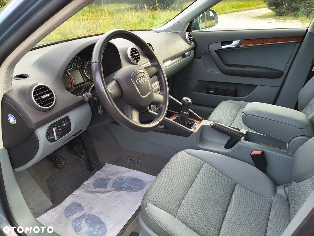 Audi A3 Sportback 1.4 TFSI S line Sportpaket (plus) - 26