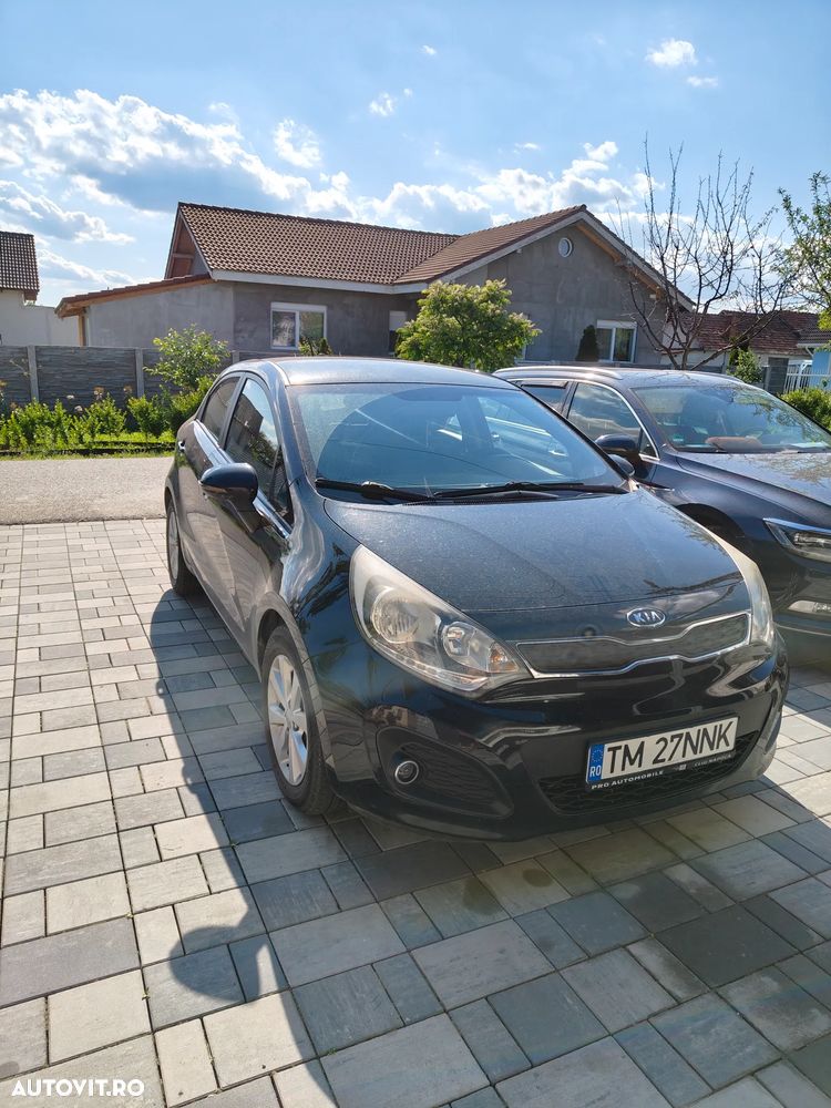 Kia Rio 1.4 DSL Base - 3