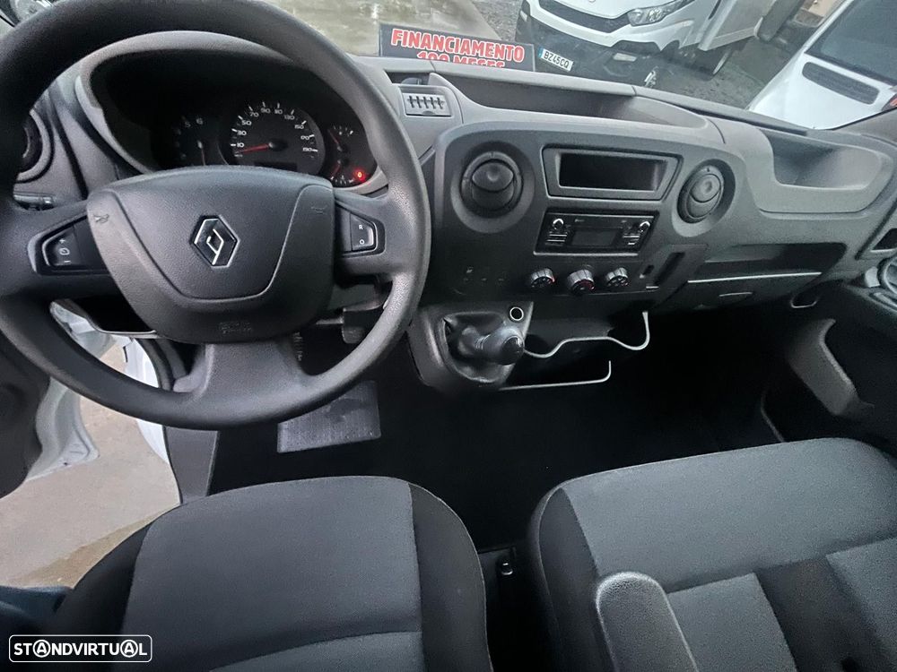 Renault Master Cortinas e Plataforma - 11