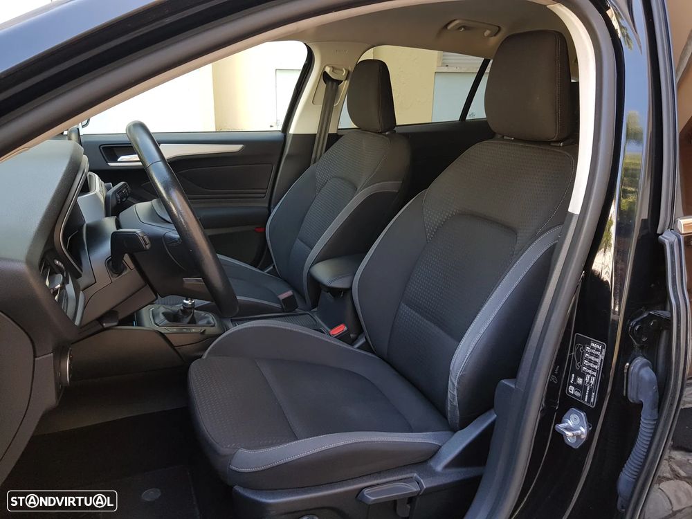 Ford Focus SW 1.5 TDCi Titanium - 26