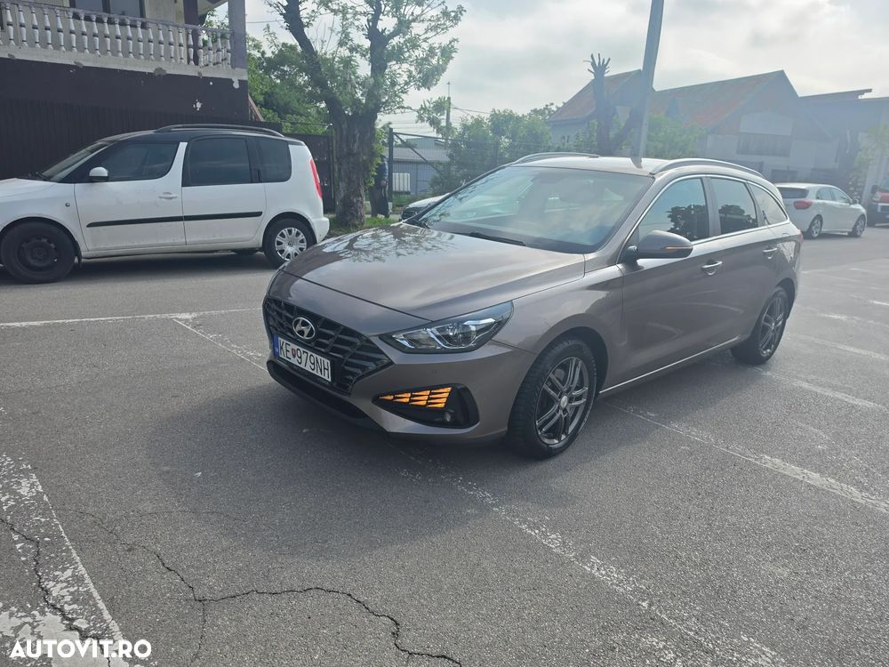 Hyundai i30 1.5 110CP M/T Comfort - 1