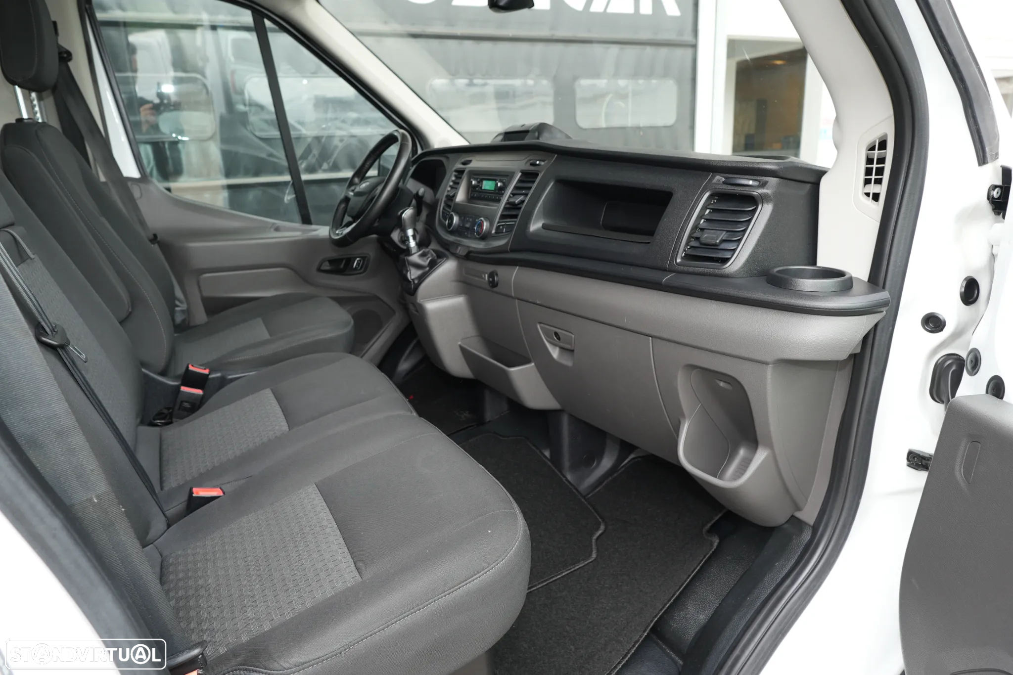 Ford Transit Rodado Duplo Longa 2.0EcoBlue 170cv - 10